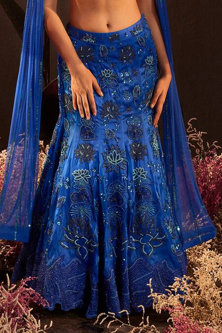 Buy Rishika Singh Blue Net, Silk Organza Embroidery, Sequins V-neck Midnight Bloom Lehenga Set Online at Aza Fashions Buy_Rishika Singh_Blue Net, Silk Organza Embroidery, Sequins V-neck Midnight Bloom Lehenga Set _Online_at_Aza_Fashions