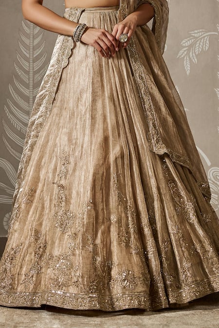 Ridhi Mehra_Gold Tissue Embroidery Sweetheart Neck Bahar Lehenga Set _at_Aza_Fashions