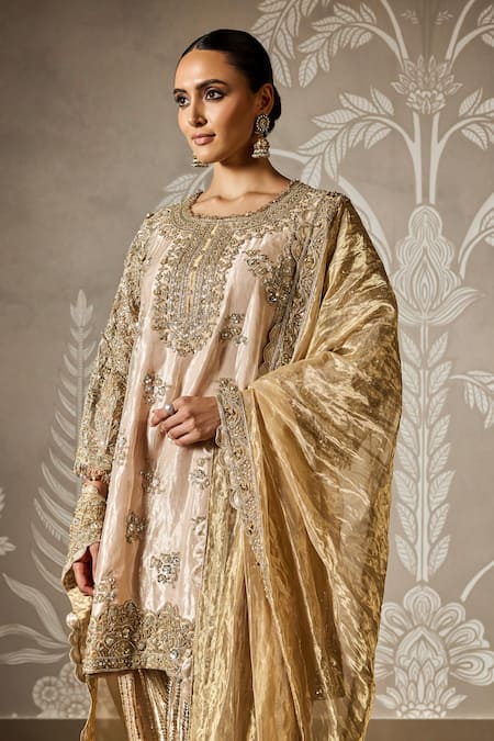 Buy Ridhi Mehra Gold Tissue Sequins Round Neck Fleur Embroidered Kurta Set Online at Aza Fashions Buy_Ridhi Mehra_Gold Tissue Sequins Round Neck Fleur Embroidered Kurta Set _Online_at_Aza_Fashions