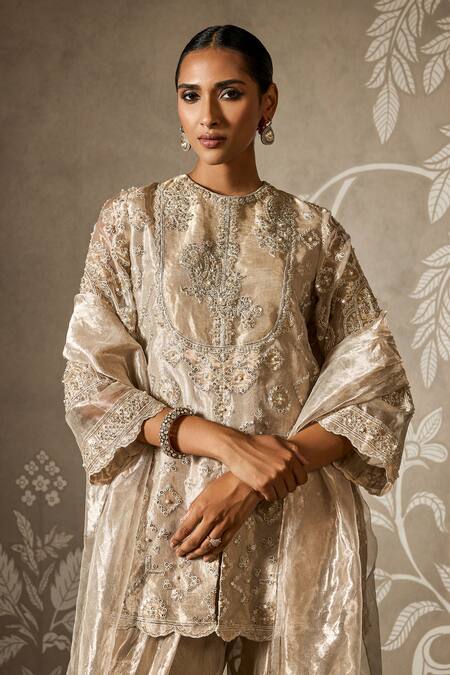 Buy_Ridhi Mehra_Gold Tissue Sequins, Embroidery Round Neck Mughal Bloom Kurta Set 
