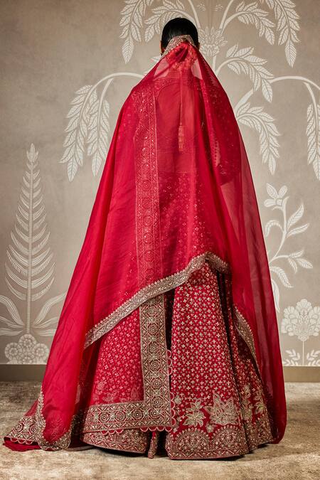 Ridhi Mehra_Red Silk, Net Sequins, Embroidery Plunge Neck Bloom Motif Lehenga Set _at_Aza_Fashions
