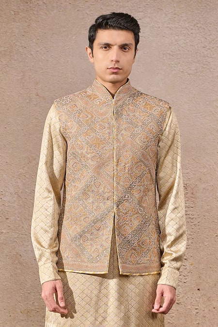 Tarun Tahiliani_Gold Silk Diamonds, Pearls Geometric Embroidered Nehru Jacket _Online_at_Aza_Fashions
