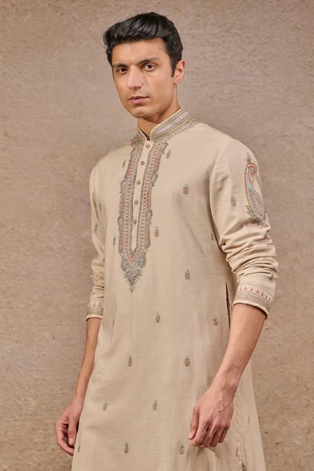 Tarun Tahiliani_Ivory Poplin, Jacquard, Lycra Embroidery Buta Motif Kurta Set _Online_at_Aza_Fashions