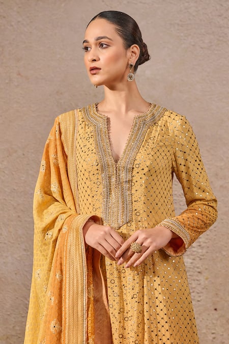 Tarun Tahiliani Yellow Georgette Mirrors Keyhole Neck Mukaish Embroidered Mustard Kurta Set Online at Aza Fashions Tarun Tahiliani_Yellow Georgette Mirrors Keyhole Neck Mukaish Embroidered Mustard Kurta Set _Online_at_Aza_Fashions
