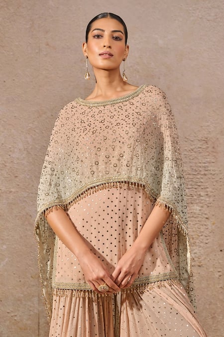 Tarun Tahiliani_Peach Georgette Mirrors Boat Neck Mukaish Embroidered Draped Kurta Set _Online_at_Aza_Fashions