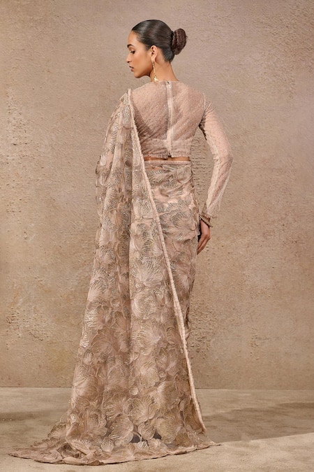 Shop_Tarun Tahiliani_Pink Tulle Sequins, Embroidery Round Neck Blush Saree Set _at_Aza_Fashions