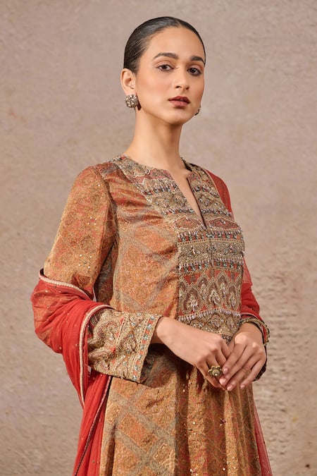 Tarun Tahiliani_Multi Color Tulle, Tissue Pearls, Mirrors Geometric Print Kurta Set With Dupatta _Online_at_Aza_Fashions