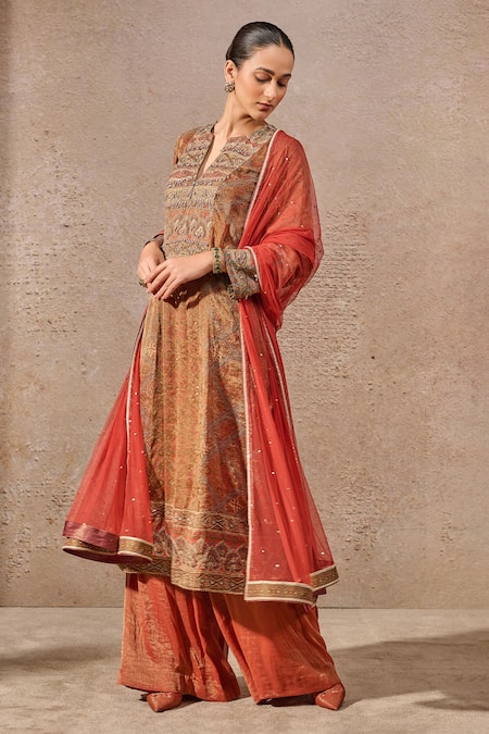 Shop_Tarun Tahiliani_Multi Color Tulle, Tissue Pearls, Mirrors Geometric Print Kurta Set With Dupatta _Online_at_Aza_Fashions