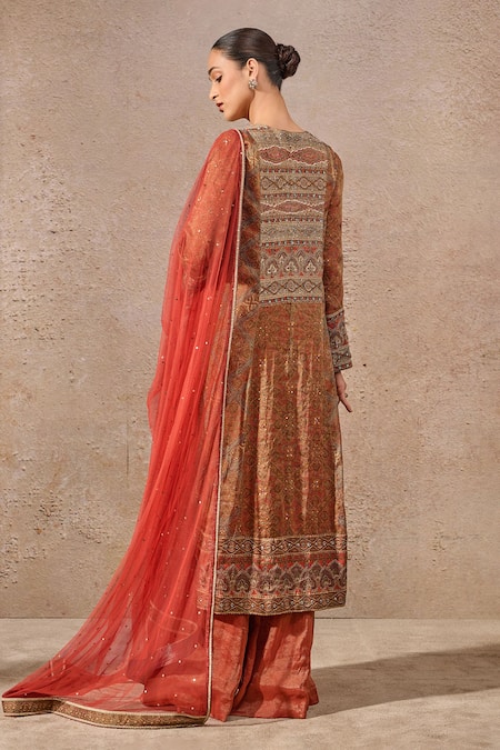 Tarun Tahiliani Geometric Print Kurta Set With Dupatta 