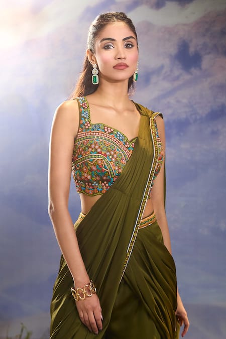 Shop Aariyana Couture Green Chiffon Mirrors, Embroidery Sweetheart Work Pre-draped Saree And Blouse Set Shop_Aariyana Couture_Green Chiffon Mirrors, Embroidery Sweetheart Work Pre-draped Saree And Blouse Set