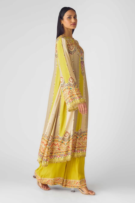 Basanti - Kapde Aur Koffee_Green Muslin Sequins, Mirrors, Embellished Floral Kurta Set With Flared Pant_Online_at_Aza_Fashions