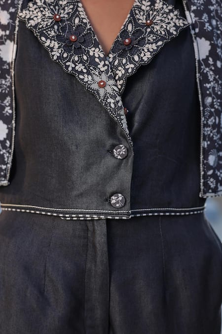 Buy_Raw & Rustic By Niti Bothra_Black Tencel Floral Print Crop Cape Jacket And Flared Pant _Online_at_Aza_Fashions
