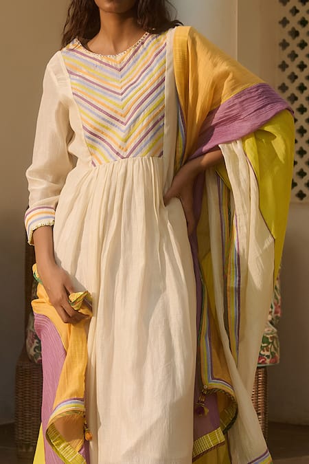 Shop Swatti Kapoor Multi Color Chanderi Beads Multicolor Work Dupatta at Aza Fashions Shop_Swatti Kapoor_Multi Color Chanderi Beads Multicolor Work Dupatta _at_Aza_Fashions