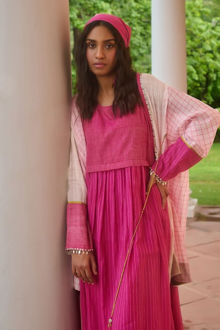 Swatti Kapoor Ivory Cotton, Silk Tassels Open Neck And Pink Checkered Woven Overlay Online at Aza Fashions Swatti Kapoor_Ivory Cotton, Silk Tassels Open Neck And Pink Checkered Woven Overlay _Online_at_Aza_Fashions