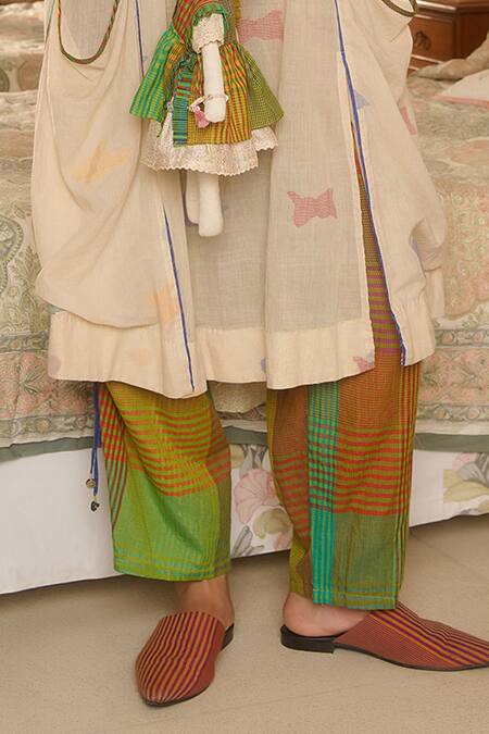 Buy_Swatti Kapoor_Ivory Jacquard, Silk, Cotton Sequins Round Woven Abstract Kurta Set With Pant _Online_at_Aza_Fashions