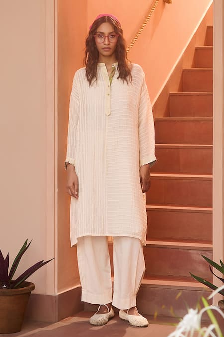 Swatti Kapoor Ivory Chanderi, Cotton Sequins Mandarin Pintuck Grid Embellished Kurta Set Online at Aza Fashions Swatti Kapoor_Ivory Chanderi, Cotton Sequins Mandarin Pintuck Grid Embellished Kurta Set _Online_at_Aza_Fashions