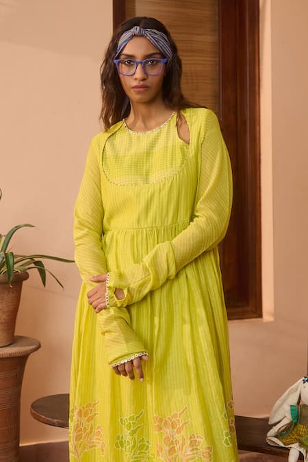 Swatti Kapoor Yellow Chanderi Round Neck Floral Print Gathered Anarkali Kurta Online at Aza Fashions Swatti Kapoor_Yellow Chanderi Round Neck Floral Print Gathered Anarkali Kurta _Online_at_Aza_Fashions