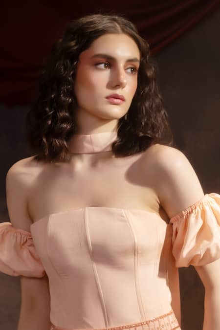 Therealb Peach Crepe Square Neck Solid Off Shoulder Corset With Sash Online at Aza Fashions Therealb_Peach Crepe Square Neck Solid Off Shoulder Corset With Sash _Online_at_Aza_Fashions