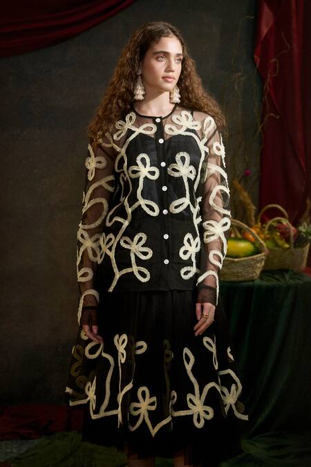 Buy Therealb Black Net Lace Round Neck Clover Embellished Top And Skirt Set Buy_Therealb_Black Net Lace Round Neck Clover Embellished Top And Skirt Set