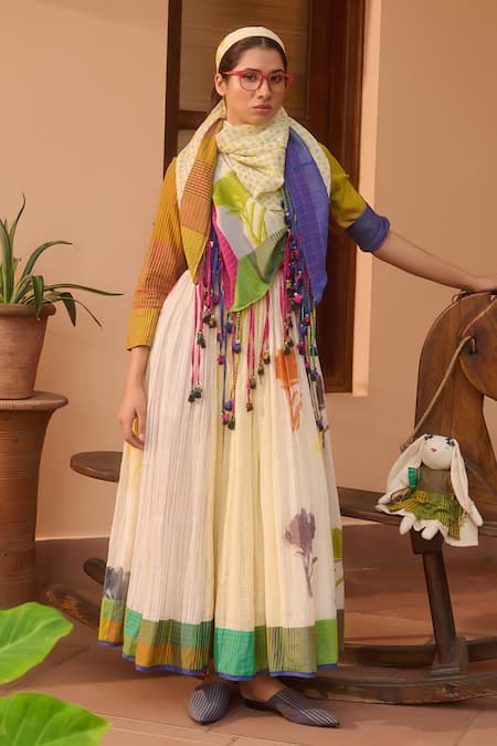 Shop Swatti Kapoor Multi Color Multicolor Stripe Patchwork Woven Scarf at Aza Fashions Shop_Swatti Kapoor_Multi Color Multicolor Stripe Patchwork Woven Scarf _at_Aza_Fashions