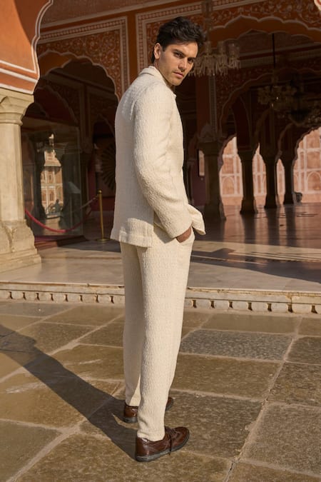 Dash And Dot Ivory Boucle Textured Single Breasted Blazer 