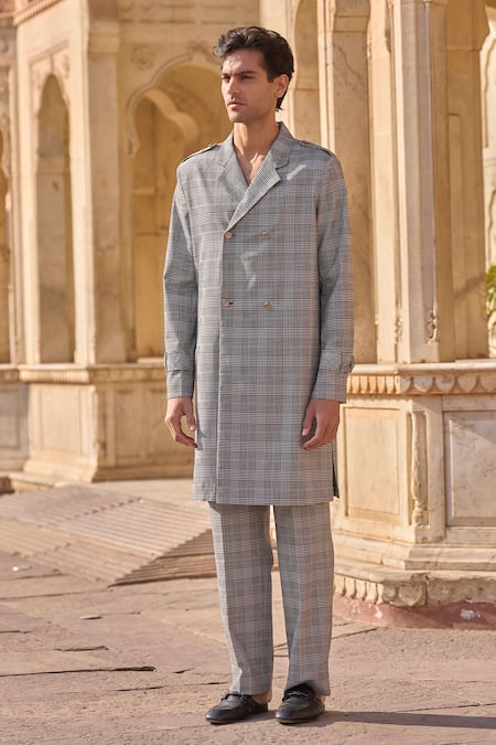 Shop Dash And Dot Gray Viscose, Polyester Grey Houndstooth Check Trench Coat And Trouser Set Online at Aza Fashions Shop_Dash And Dot_Gray Viscose, Polyester Grey Houndstooth Check Trench Coat And Trouser Set _Online_at_Aza_Fashions