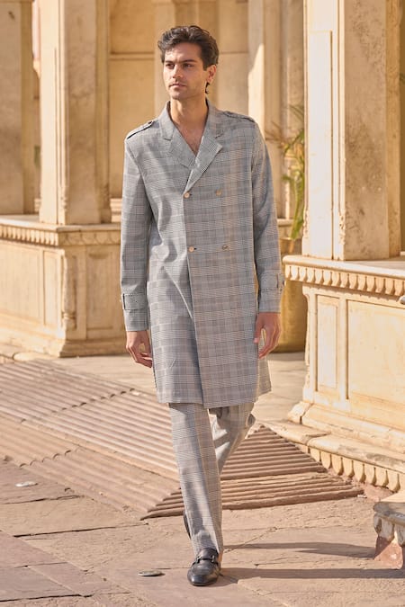 Shop Dash And Dot Gray Viscose, Polyester Houndstooth Check Grey Trouser Online at Aza Fashions Shop_Dash And Dot_Gray Viscose, Polyester Houndstooth Check Grey Trouser _Online_at_Aza_Fashions