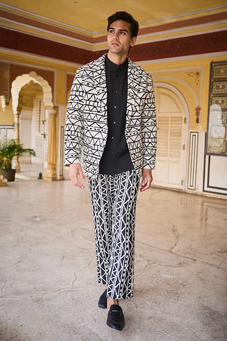 Shop_Dash And Dot_Black Cotton Monochrome Geometric Blazer And Pant Set _Online_at_Aza_Fashions