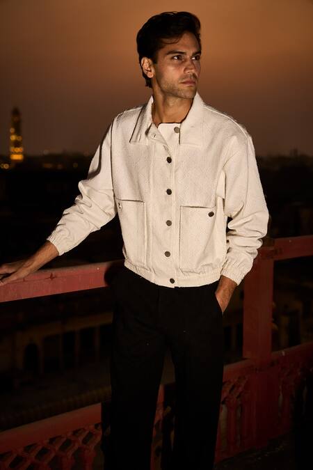 Buy_Dash And Dot_White Cotton Geometric Textured Shacket And Pant Set 