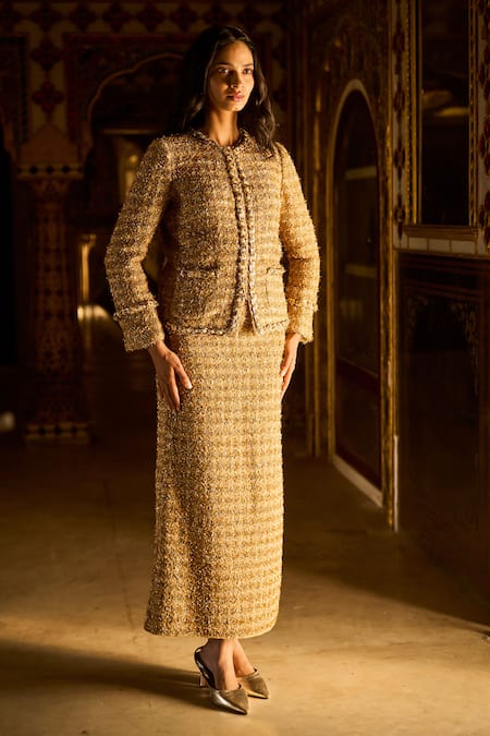 Dash And Dot Gold Polyester Pearls, Chains Round Textured Boucle Jacket With Embellishments at Aza Fashions Dash And Dot_Gold Polyester Pearls, Chains Round Textured Boucle Jacket With Embellishments _at_Aza_Fashions