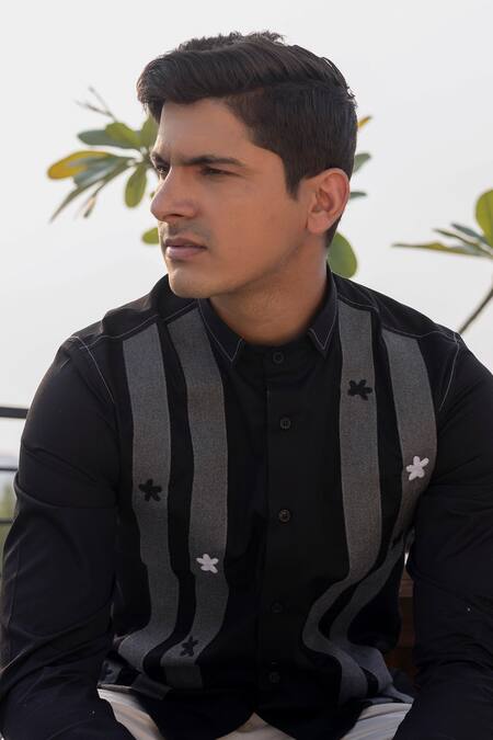 Buy_Lacquer Embassy_Black Cotton Embroidery Floral Shirt 