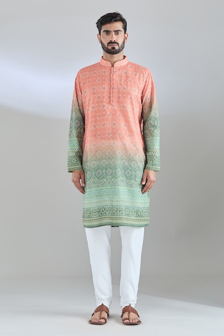 Arihant Rai Sinha_Peach Cotton Satin Embroidery Green Bandhani Print Kurta _Online_at_Aza_Fashions