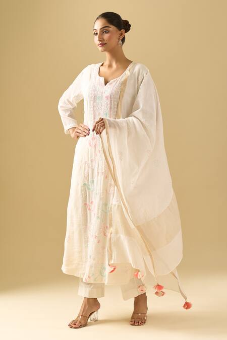 Samyukta Singhania White Chanderi Cut Work, Sequins, Beads Split Cutdana Embroidered Anarkali Set Online at Aza Fashions Samyukta Singhania_White Chanderi Cut Work, Sequins, Beads Split Cutdana Embroidered Anarkali Set_Online_at_Aza_Fashions