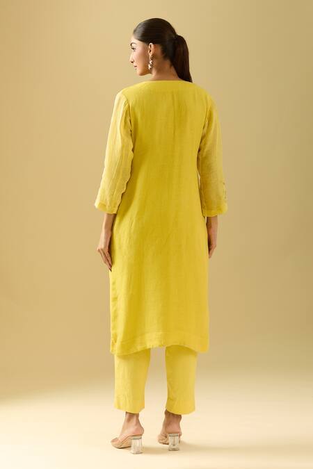 Shop Samyukta Singhania Yellow Linen Sequins, Cut Work V-neck Floral Cutdana Embroidered Kurta Set at Aza Fashions Shop_Samyukta Singhania_Yellow Linen Sequins, Cut Work V-neck Floral Cutdana Embroidered Kurta Set_at_Aza_Fashions