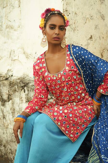 Sheeshakari Pink Silk Mirrors, Beads, Embroidery Round Neck Bandhani Kurta Set Online at Aza Fashions Sheeshakari_Pink Silk Mirrors, Beads, Embroidery Round Neck Bandhani Kurta Set _Online_at_Aza_Fashions