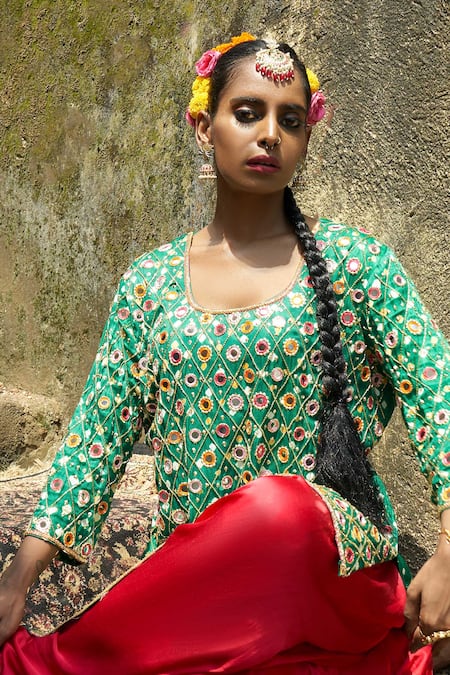 Buy Sheeshakari Green Silk Embroidery, Mirrors, Zari Round Neck Bandhani Work Kurta Set Online at Aza Fashions Buy_Sheeshakari_Green Silk Embroidery, Mirrors, Zari Round Neck Bandhani Work Kurta Set _Online_at_Aza_Fashions
