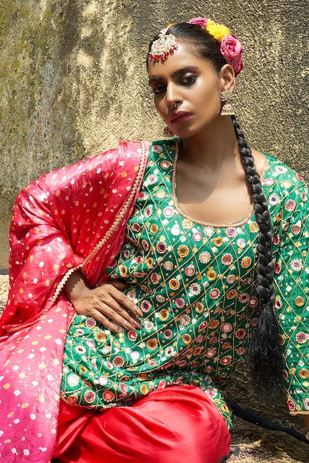 Shop Sheeshakari Green Silk Embroidery, Mirrors, Zari Round Neck Bandhani Work Kurta Set Online at Aza Fashions Shop_Sheeshakari_Green Silk Embroidery, Mirrors, Zari Round Neck Bandhani Work Kurta Set _Online_at_Aza_Fashions