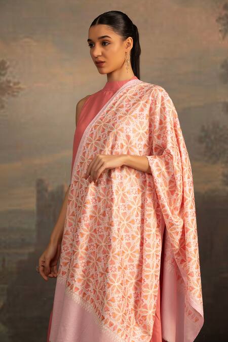 Shop Modarta Pink Geometric Thread Embroidered Shawl Online at Aza Fashions Shop_Modarta_Pink Geometric Thread Embroidered Shawl _Online_at_Aza_Fashions