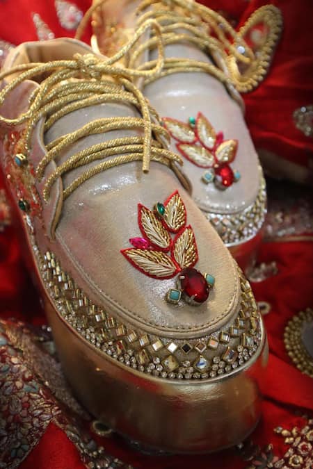 Chal Jooti Gold Stones, Zari Zardozi Embroidered Designer Sneakers Online at Aza Fashions Chal Jooti_Gold Stones, Zari Zardozi Embroidered Designer Sneakers _Online_at_Aza_Fashions