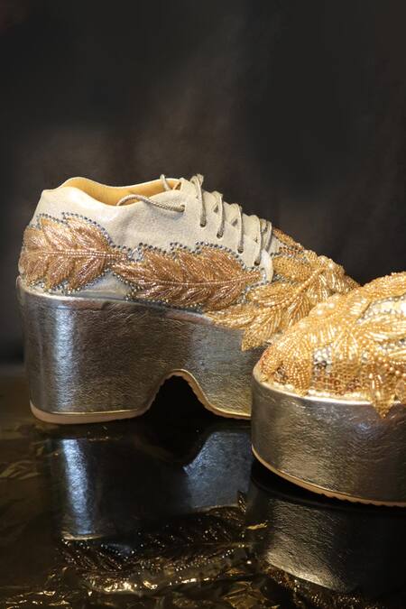 Chal Jooti_Silver Sequins, Beads Floral Embroidered Sneakers _at_Aza_Fashions