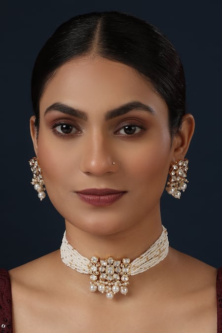 MINAKI White Pearls, Stones Kundan Choker And Earring Set 