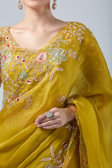 Buy_Azeera_Yellow Georgette, Chiffon, Silk Cut Work, Floral Embroidered Saree With Blouse 