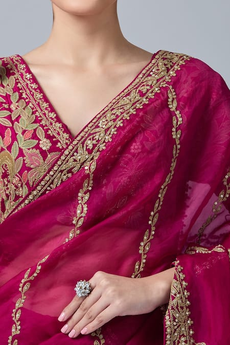 Buy_Azeera_Pink Chiffon, Georgette Diamonds, Embroidery, Dori Saree With Floral Blouse 