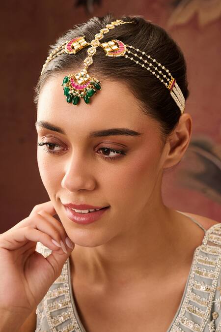 Buy Paisley Pop Red Crescent Bloom Kundan Mathapatti Online at Aza Fashions Buy_Paisley Pop_Red Crescent Bloom Kundan Mathapatti _Online_at_Aza_Fashions