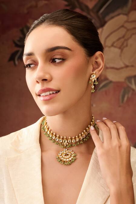 Buy Paisley Pop Green Pearls Onyx Embellished Necklace Set Online at Aza Fashions Buy_Paisley Pop_Green Pearls Onyx Embellished Necklace Set _Online_at_Aza_Fashions