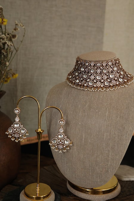 Shop Paisley Pop Gold Plated Cut Work, Crystals Floral Polki And Cubic Zirconia Necklace Set Online at Aza Fashions Shop_Paisley Pop_Gold Plated Cut Work, Crystals Floral Polki And Cubic Zirconia Necklace Set _Online_at_Aza_Fashions