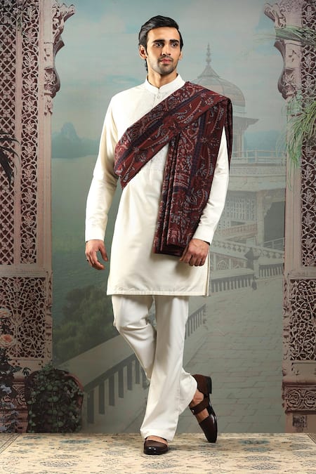 Asuka_Maroon Silk Paisley Embroidered Stole _Online_at_Aza_Fashions