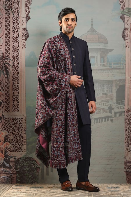 Buy_Asuka_Burgundy Thread Embroidered Silk Stole _Online_at_Aza_Fashions