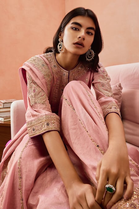 Punit Balana Pink Chanderi , Embroidery, Applique Round Neck Dusky Kurta Set Online at Aza Fashions Punit Balana_Pink Chanderi , Embroidery, Applique Round Neck Dusky Kurta Set _Online_at_Aza_Fashions
