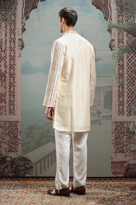 Asuka Embroidered Ivory Kurta Set With Pyjama 